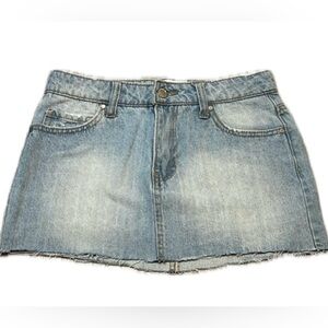 New Tilly’s mini skirt